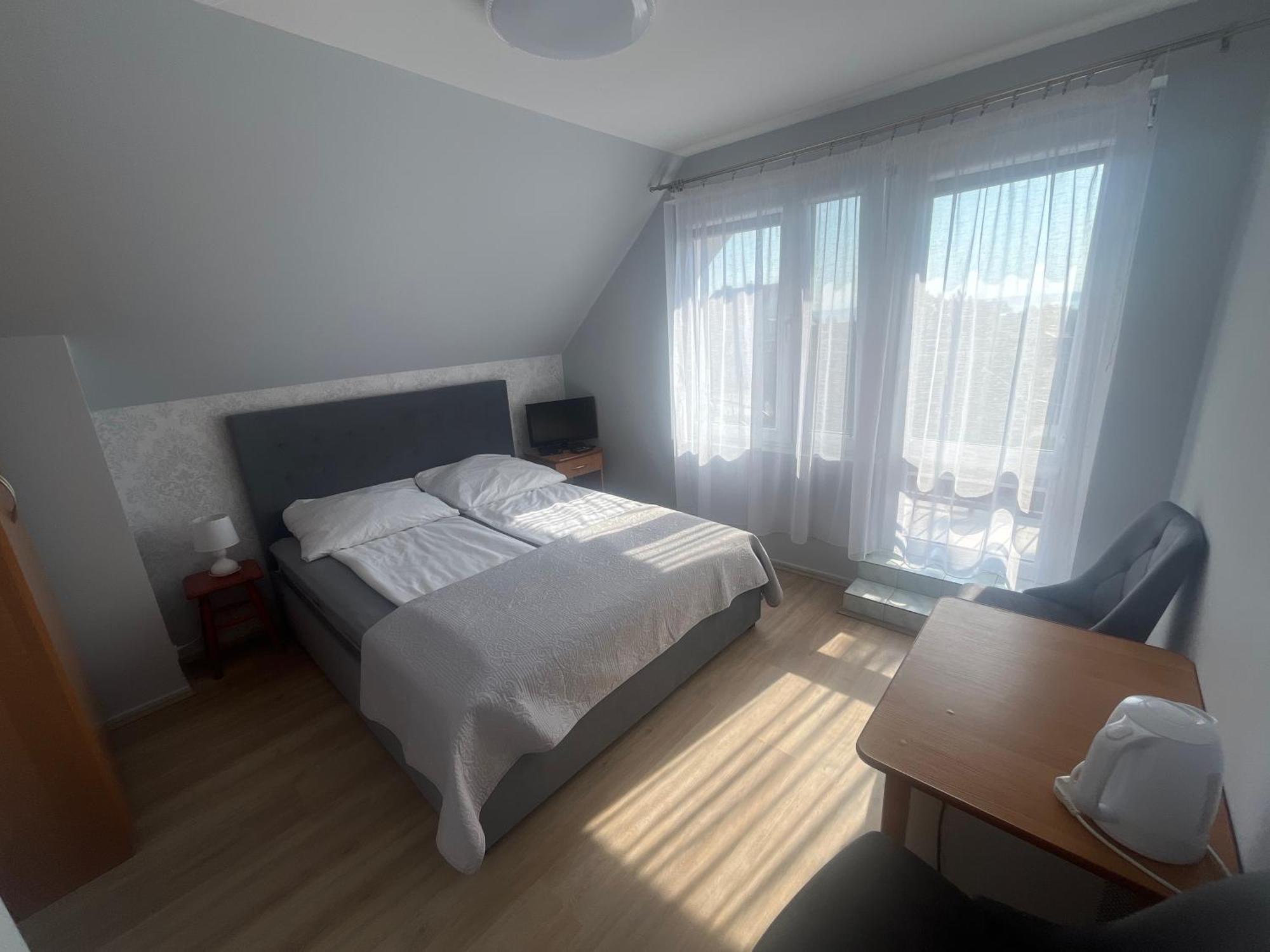 Dom Muszelka Hotel ครีนิซามอร์สกา ภายนอก รูปภาพ